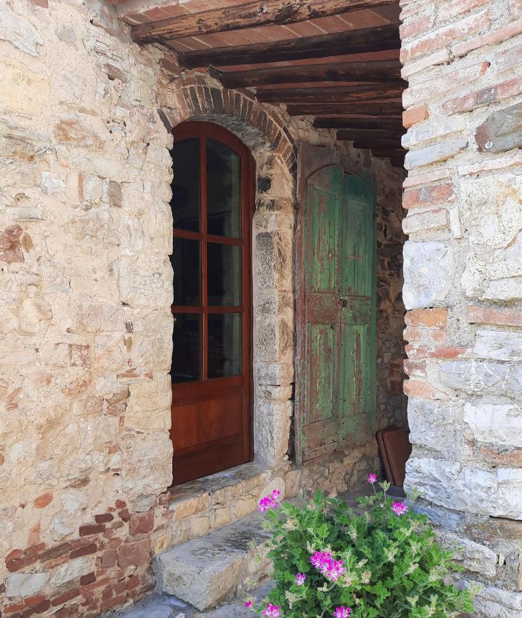 Borgo Livernano - Farmhouse With Pool Radda in Chianti Kültér fotó