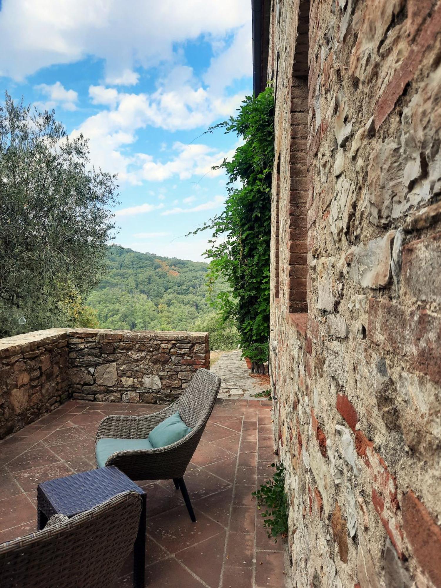 Borgo Livernano - Farmhouse With Pool Radda in Chianti Kültér fotó