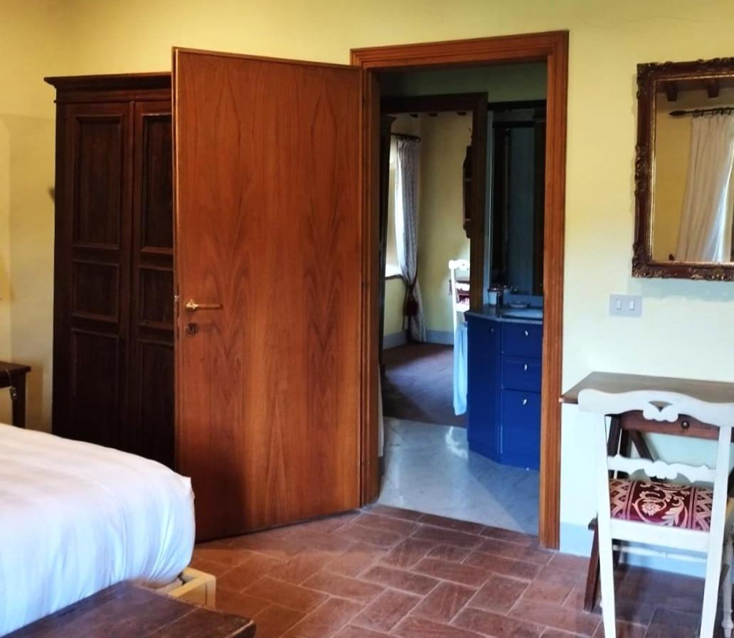 Borgo Livernano Radda in Chianti Szoba fotó